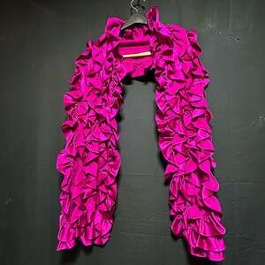 VTG Barbiecore Kathryn Dianos 100% Silk Fuchsia Pink Ruffled Statement Scarf